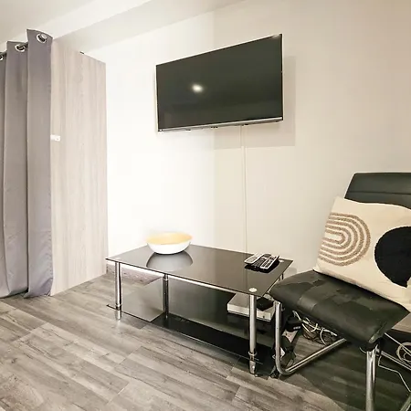 Palace Adly 2 Pers Wifi Ac Sea *