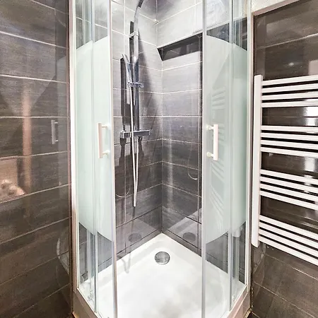 Palace Adly 2 Pers Wifi Ac Sea Appartamento