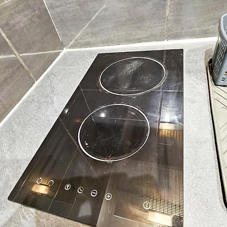 Palace Adly 2 Pers Wifi Ac Sea